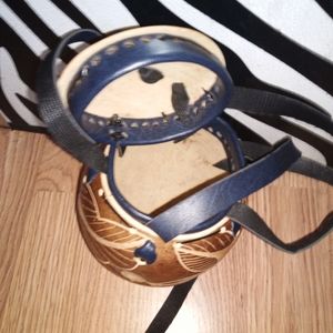 Jamaica coconut round purse MAKE AN OFFER!!